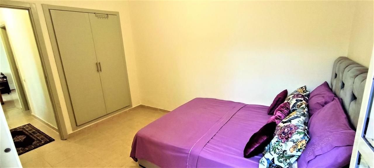 Apartment Joli Pres De La *